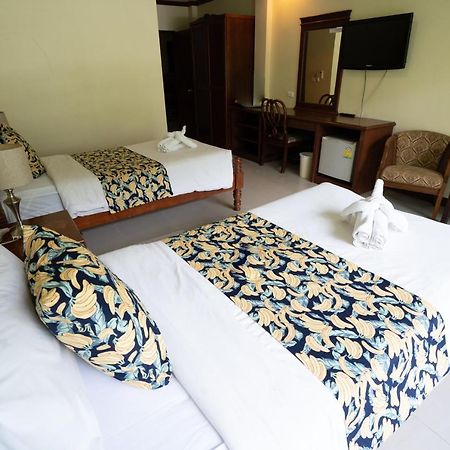 Pranang Flora House Hotel Ao Nang Exterior foto
